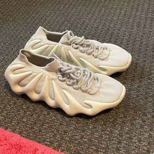 Yeezy 450 Cloud White